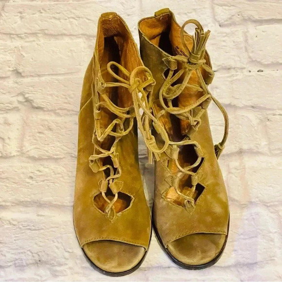 FRYE Women's Gabby Ghillie Block Heel Sandal Peep Toe Lace Up Bootie - Picture 5 of 15